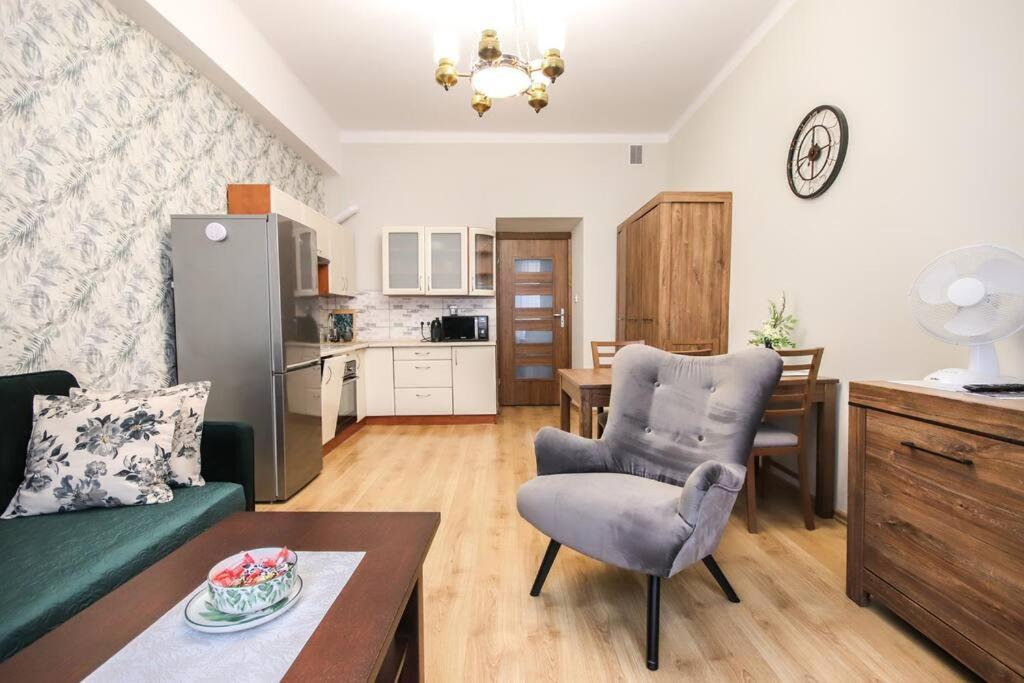 Piekny Apartament W Centrum Krakowskiego Kazimierza エクステリア 写真